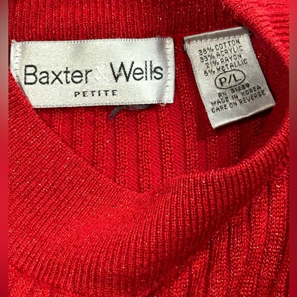 Baxter & Wells size P/L petite large red short sleeve sparkly women’s shirt. - Picture 9 of 9